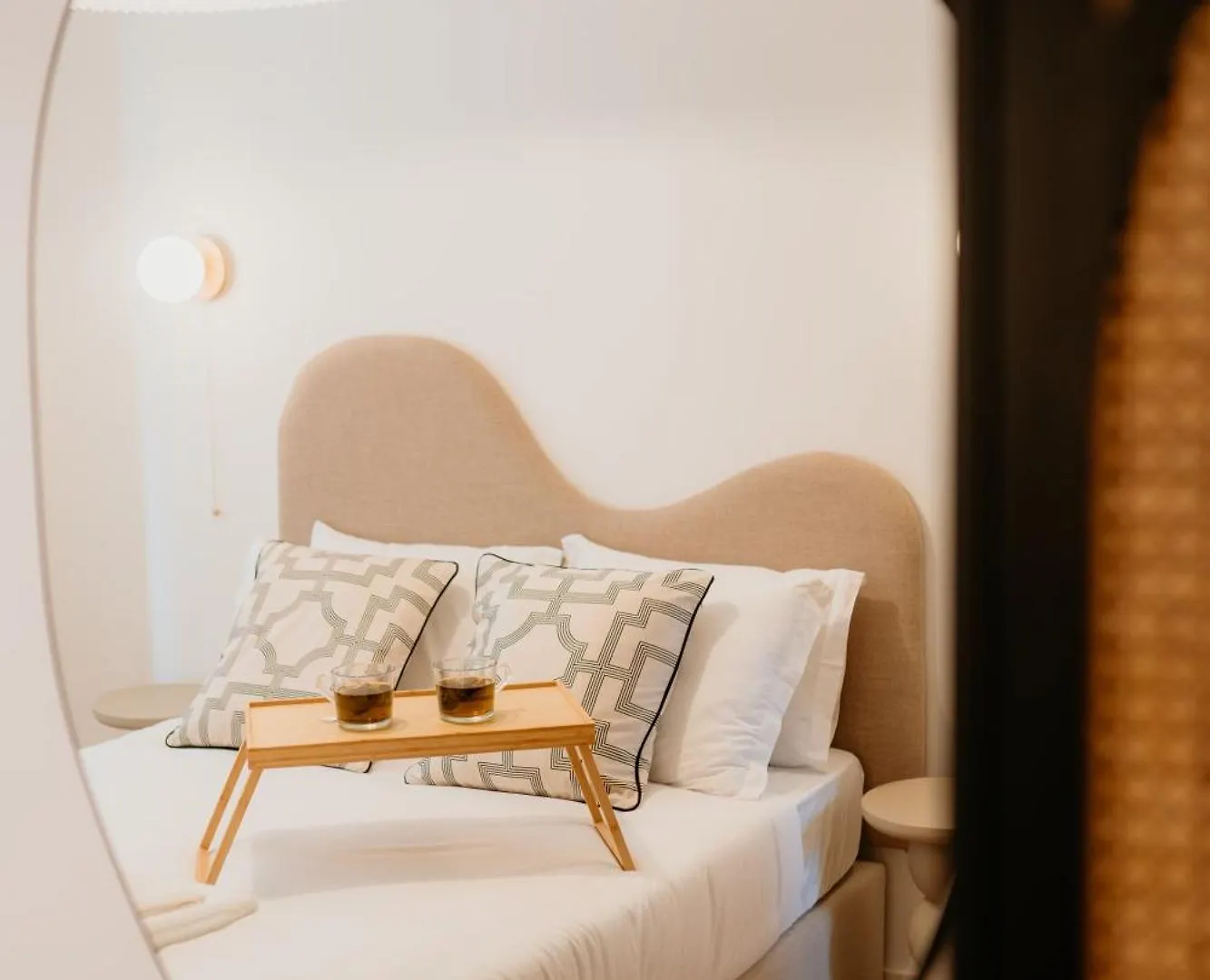 Mary Pink - No Rc C - Amazing Two-Bedroom Apartment Lisbon