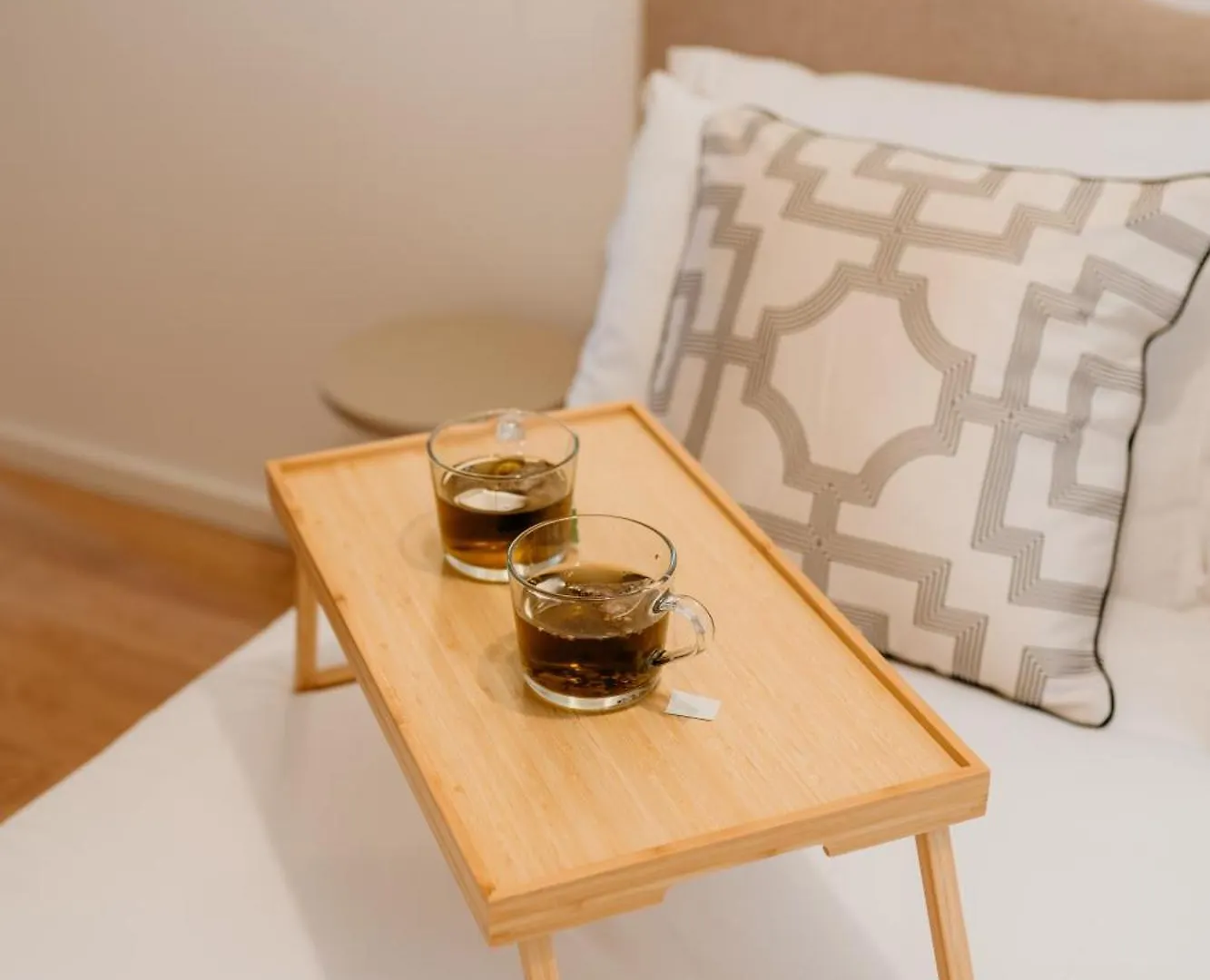Mary Pink - No Rc C - Amazing Two-Bedroom Apartment 리스본