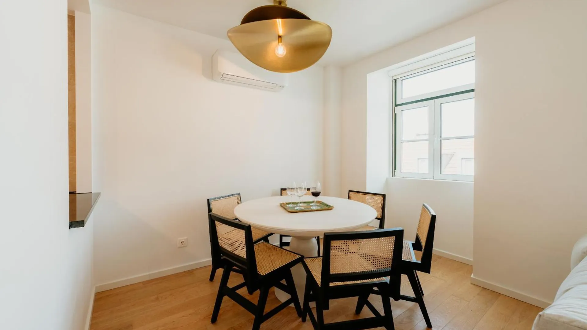 Mary Pink - No Rc C - Amazing Two-Bedroom Apartment 리스본 0*,